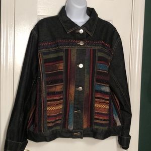 Chico’s short jacket Size 3
